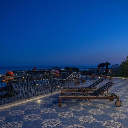 Gli Archi Sul Mare Bed and Breakfast Gaeta Eksteriør billede