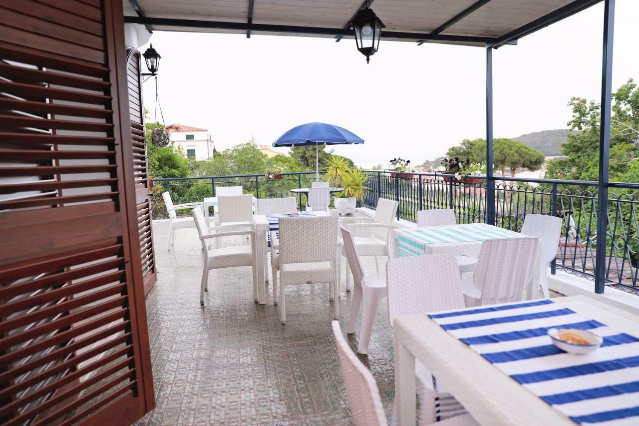 Gli Archi Sul Mare Bed and Breakfast Gaeta Eksteriør billede