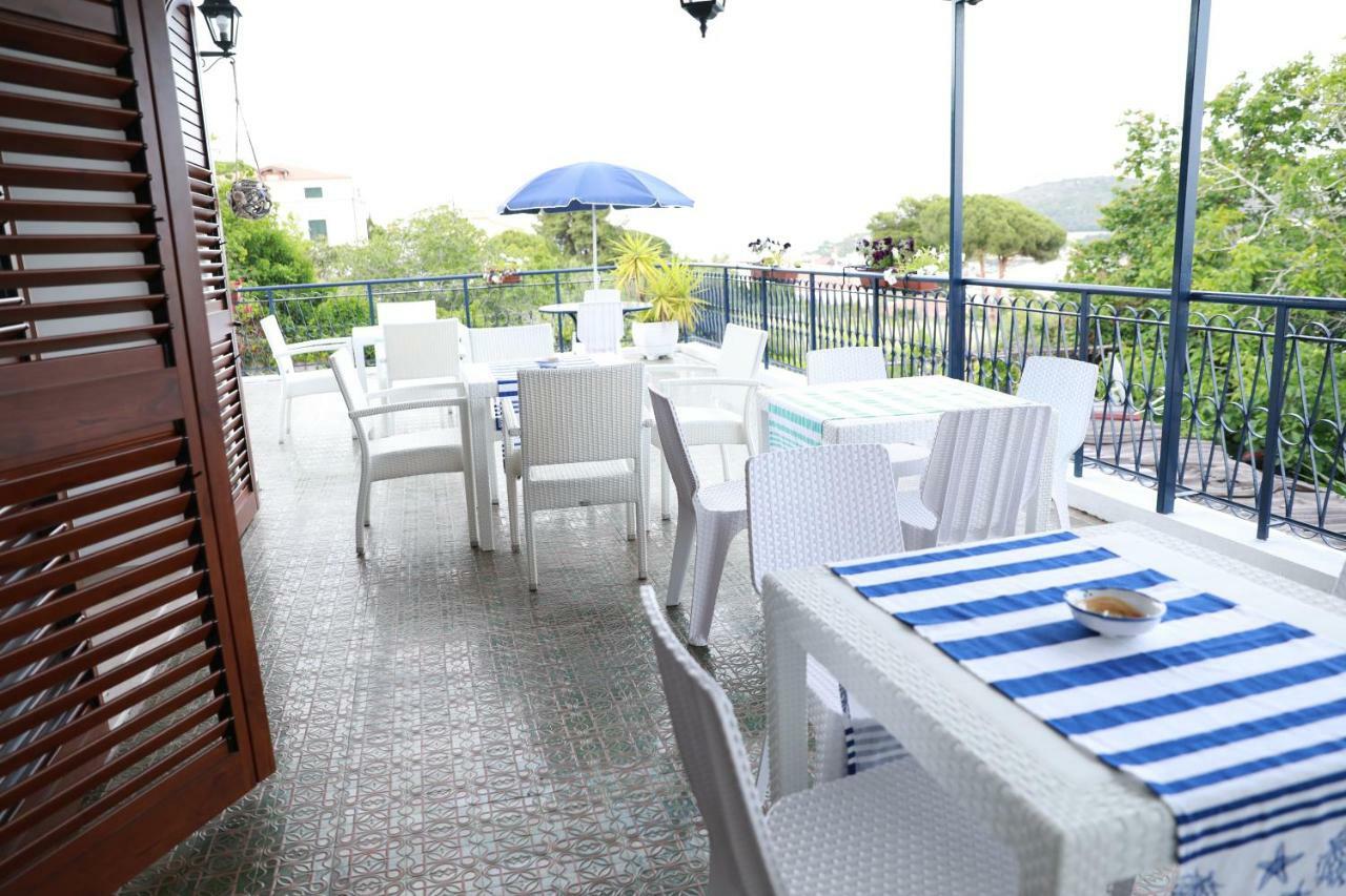 Gli Archi Sul Mare Bed and Breakfast Gaeta Eksteriør billede